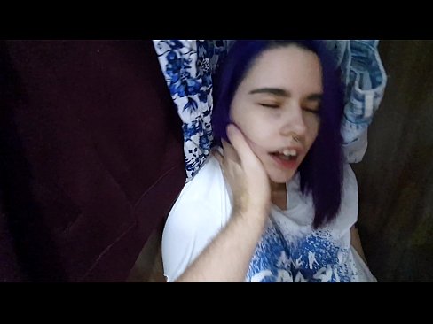❤️ Xwişka min di dolabê de dît û alîkariya wê kir Porno li ku.fashiontee.top ❌
